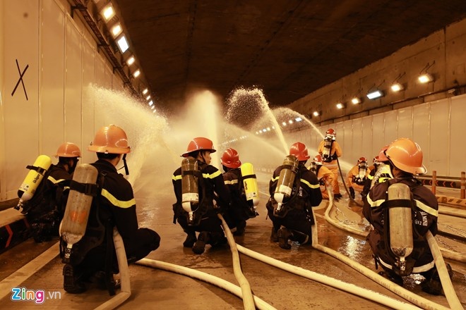 TP HCM không mua trực thăng chữa cháy ảnh 2 TP HCM khong mua truc thang chua chay anh 2