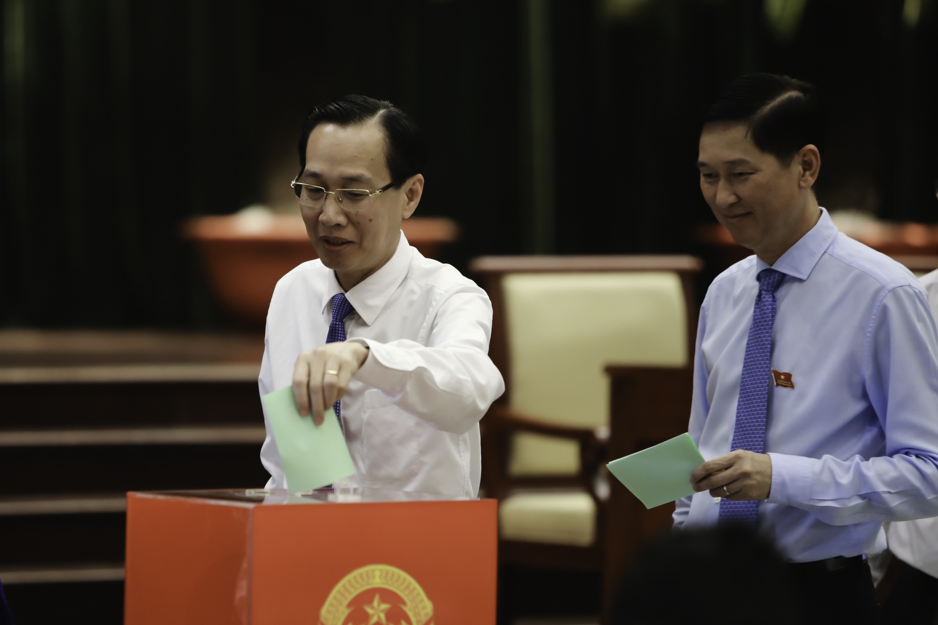 Ong Le Thanh Liem lam Pho chu tich Thuong truc TP anh 1