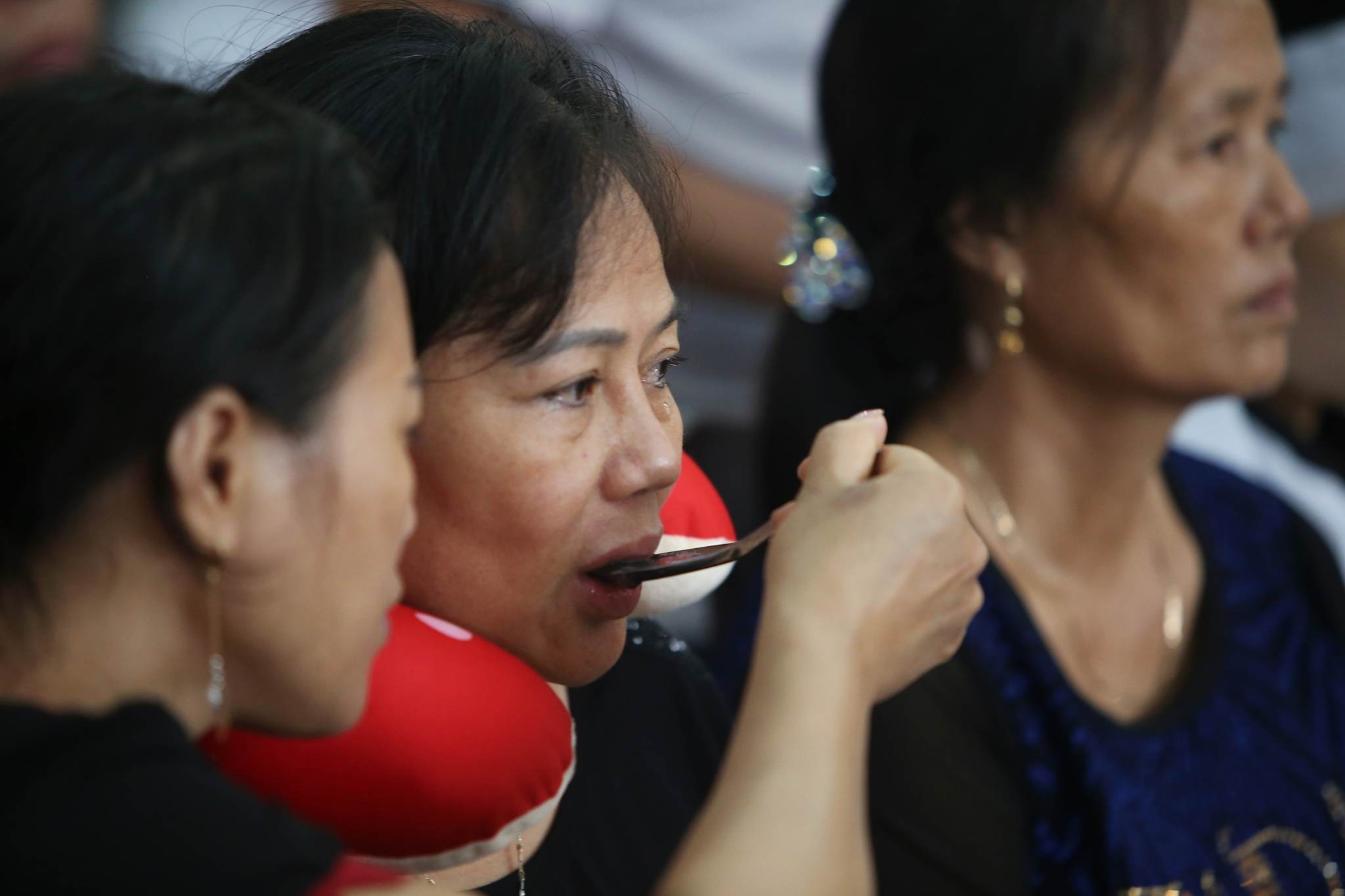 đám tang phi công trực thăng tử nạn ảnh 6 dam tang phi cong truc thang tu nan anh 6