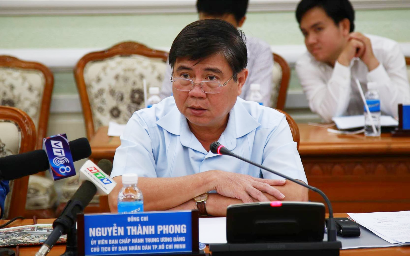 'Uong ruou bia gio lam viec, hinh anh lanh dao chang ra sao' hinh anh