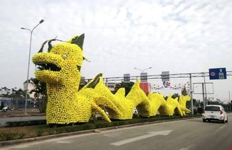 Thuc hu con rong 60 ty trang tri duong pho Hai Phong hinh anh