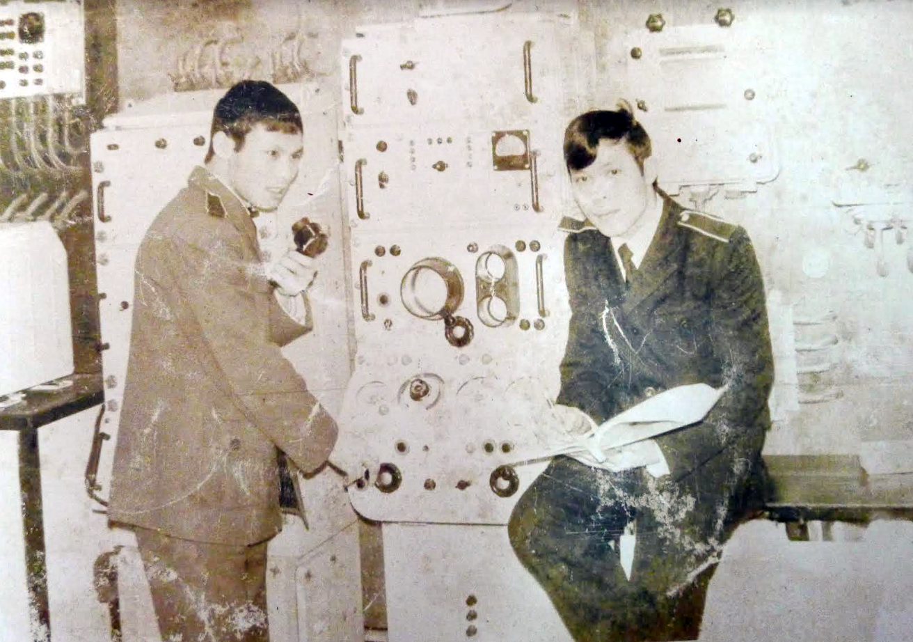 Lich su tau ngam Viet Nam anh 4