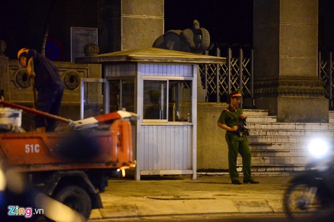 Quan 1 da di qua gioi han anh 2