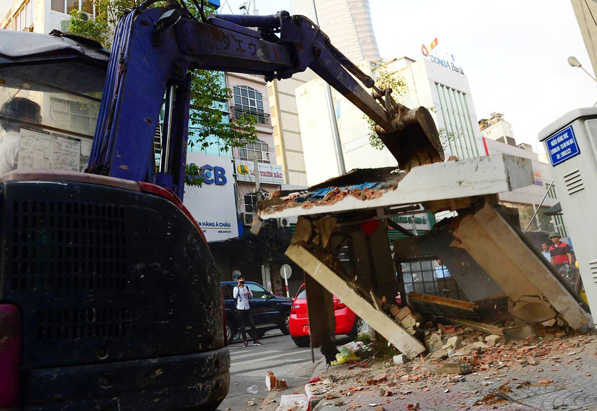 Gianh lai via he Sai Gon: Ho hao chu khong quan ly theo luat hinh anh