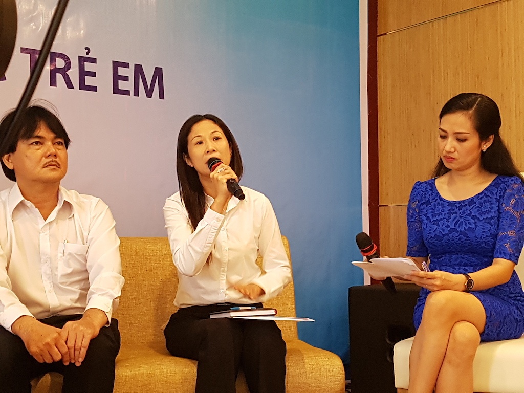 Dung de tre bi hiep dam lan thu 2 anh 1