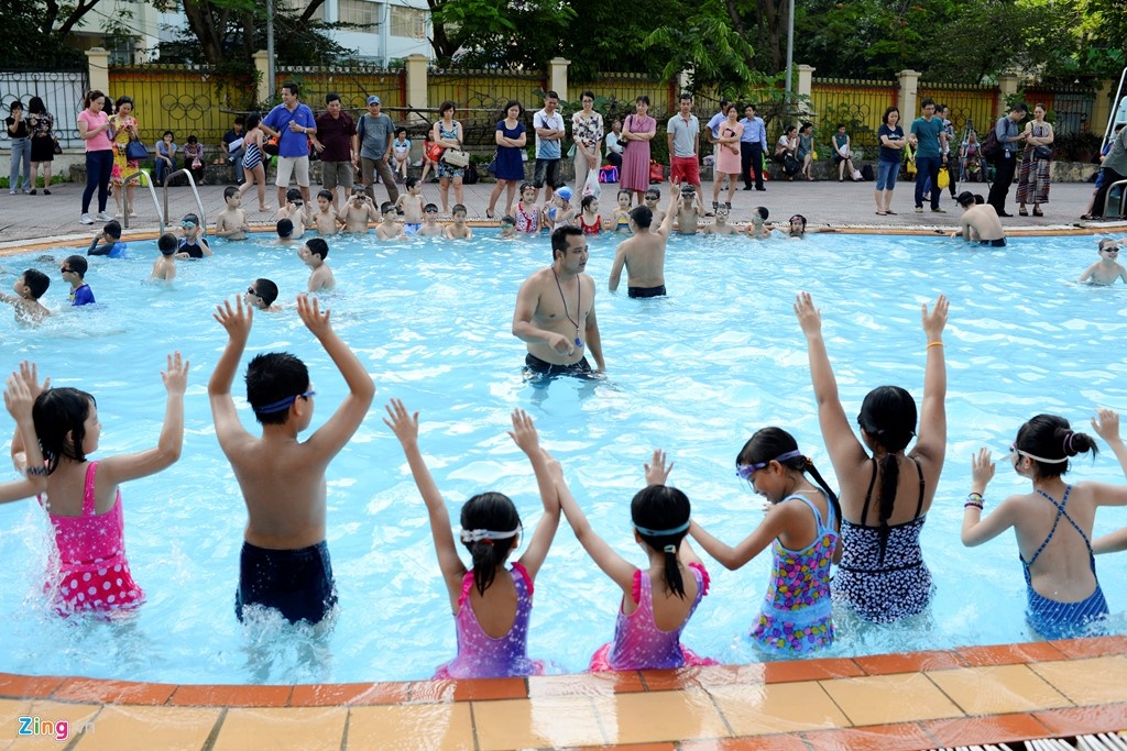 TP.HCM quan huyen phai xay moi 1 ho boi moi nam anh 1