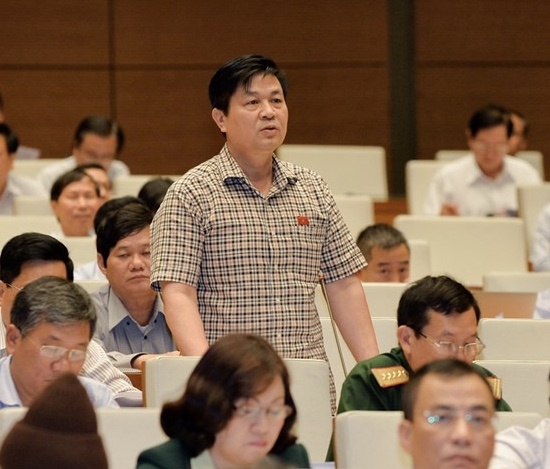 Luat su to giac than chu anh 1