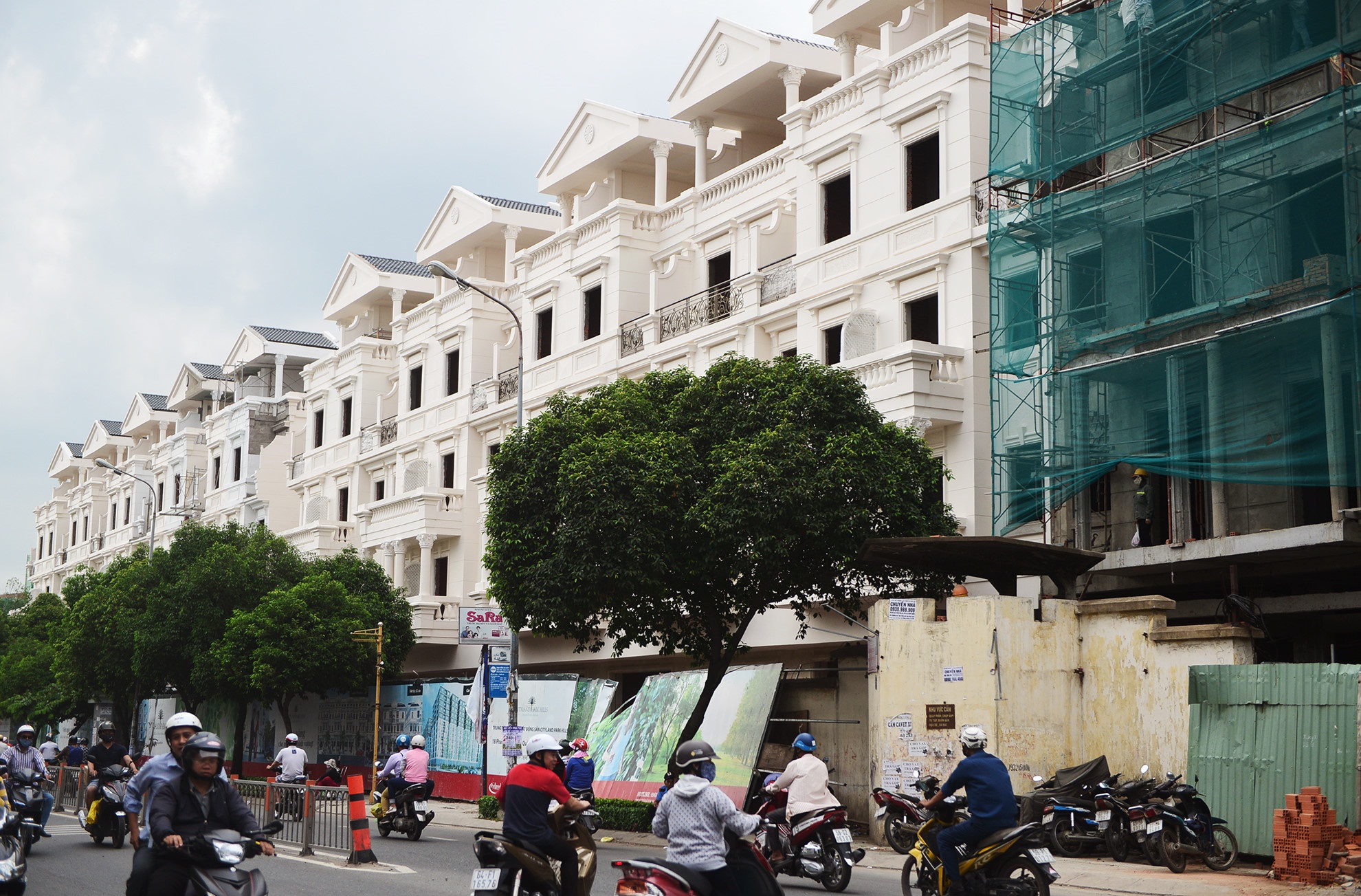 Dat quoc phong tai TP HCM anh 1