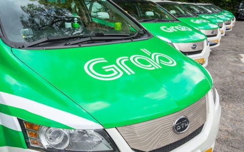 Tai xe Grab, Uber o Sai Gon bi phat hon 600 trieu hinh anh
