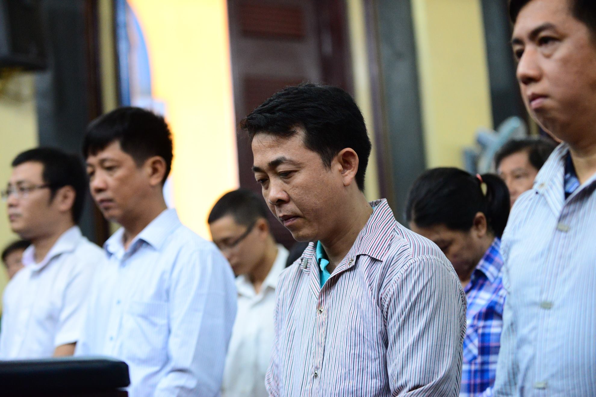 Vi sao toa huy an so tham VN Pharma, tra ho so dieu tra lai? hinh anh