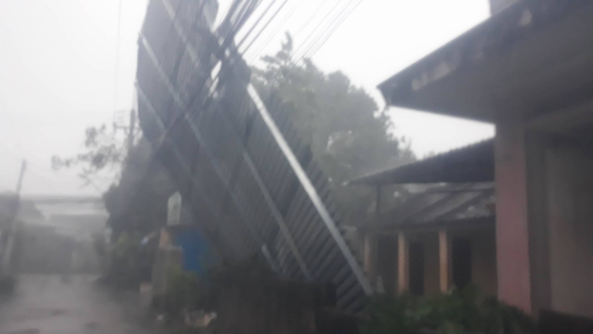 Bao so 12 do bo vao Khanh Hoa hinh anh