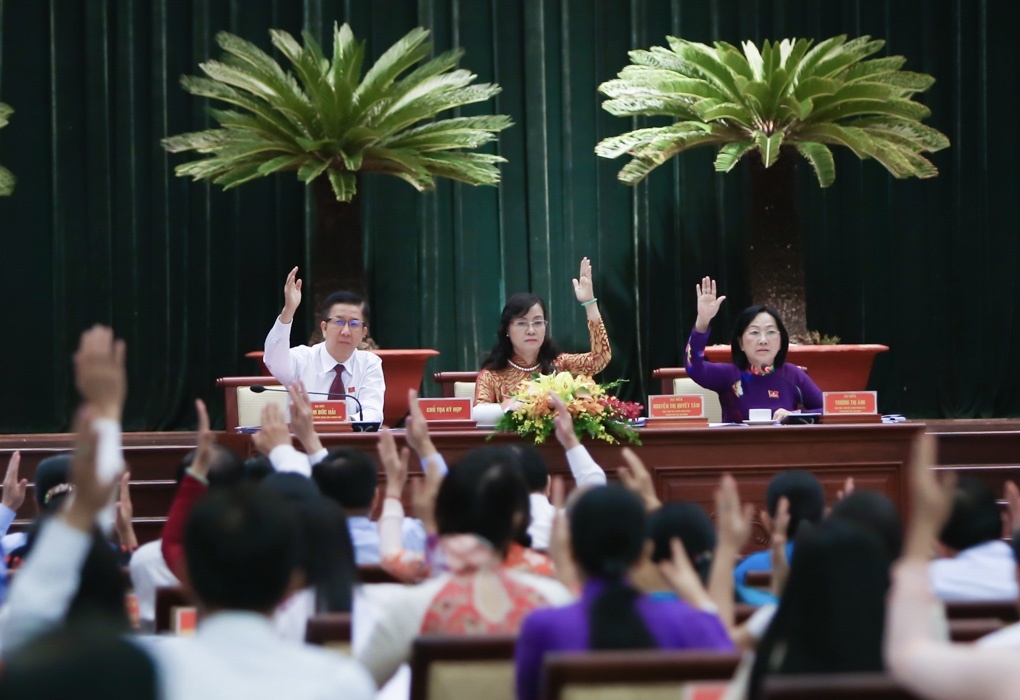 HDND TP.HCM se ra nghi quyet trien khai co che dac thu hinh anh