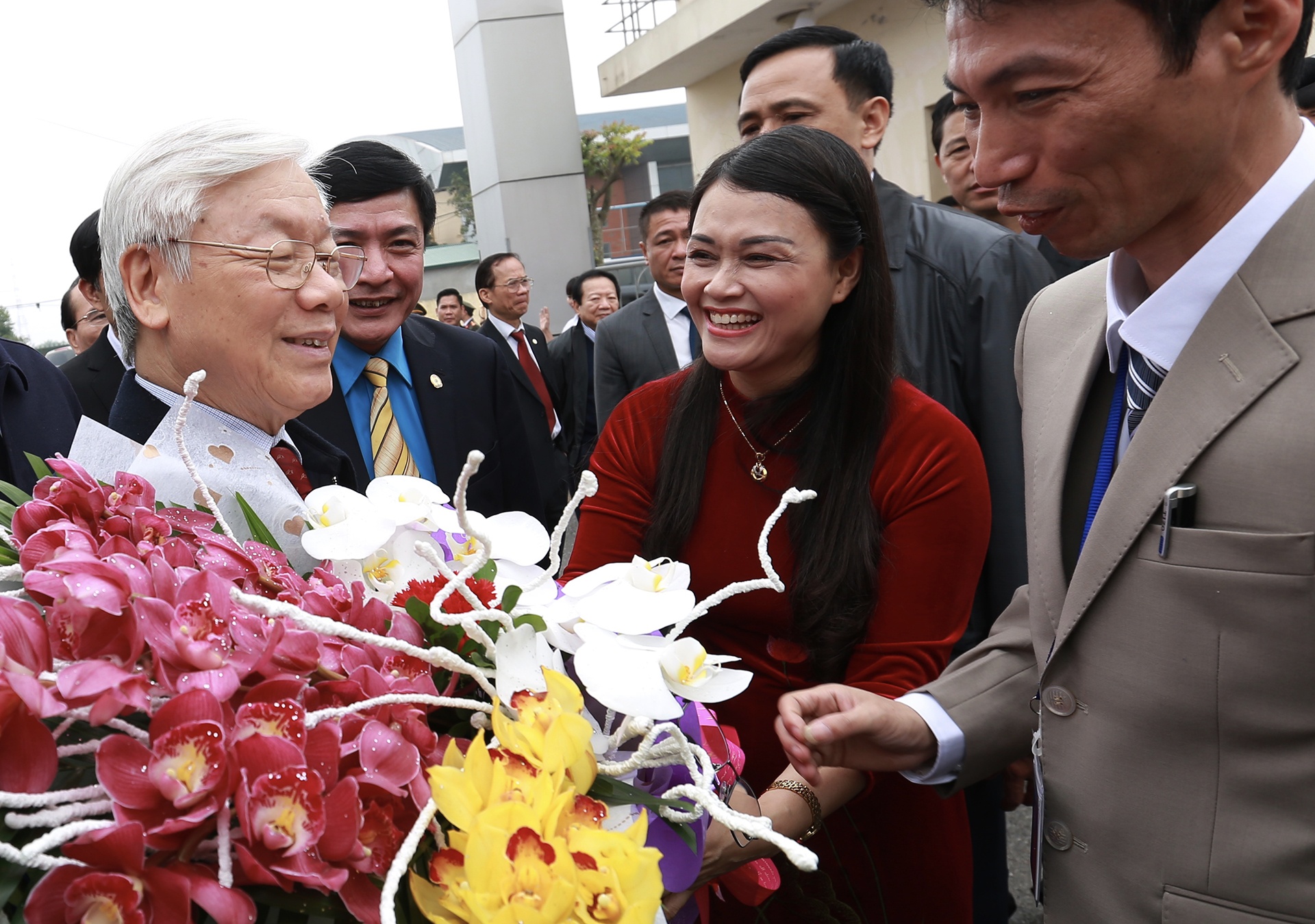 Tong bi thu Nguyen Phu Trong trong cay anh 2