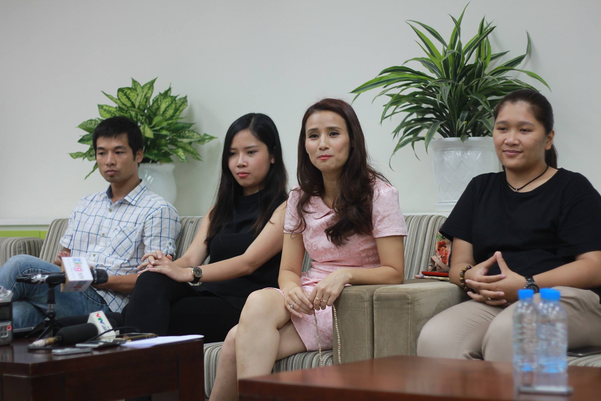 nhà báo Lê Bình ảnh 1 nha bao Le Binh anh 1