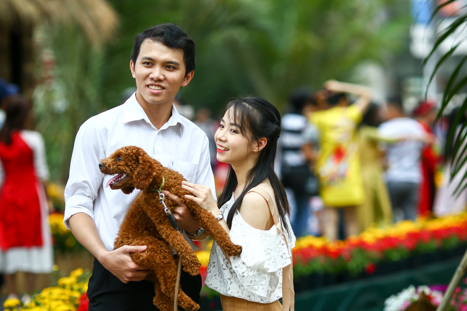 Hoi hoa xuan khu nha giau Phu My Hung hinh anh