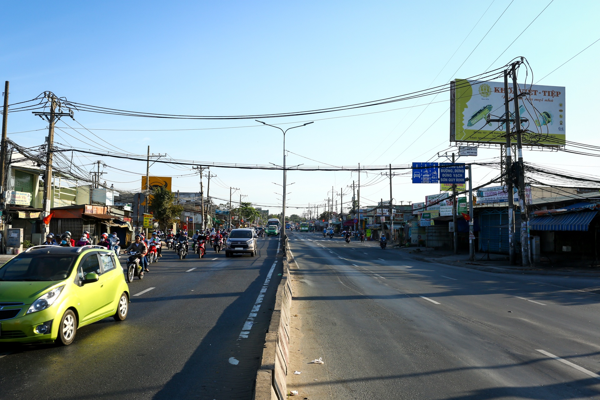 nguoi dan linh kinh do dac tro ve Sai Gon duoi cai nong 34 do anh 15