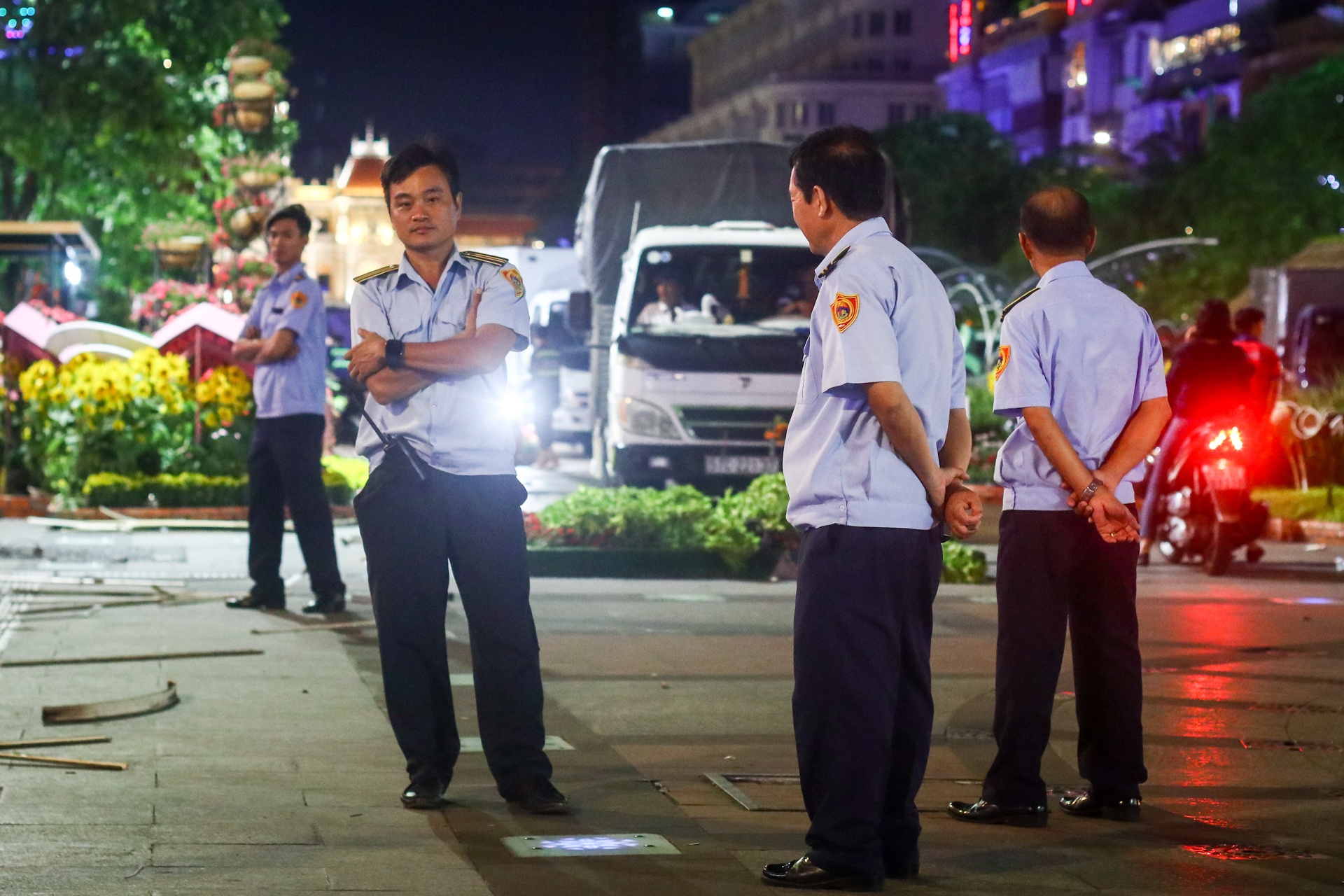 nuoi tiec hoa o duong hoa nguyen hue anh 7