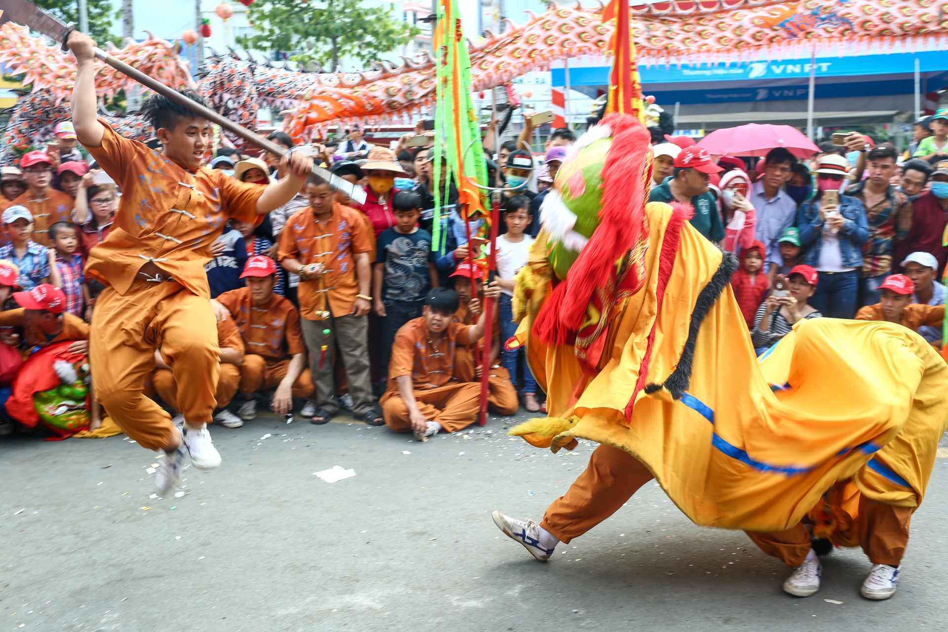 le ruoc kieu ba ruc ro sac mau o binh duong anh 4