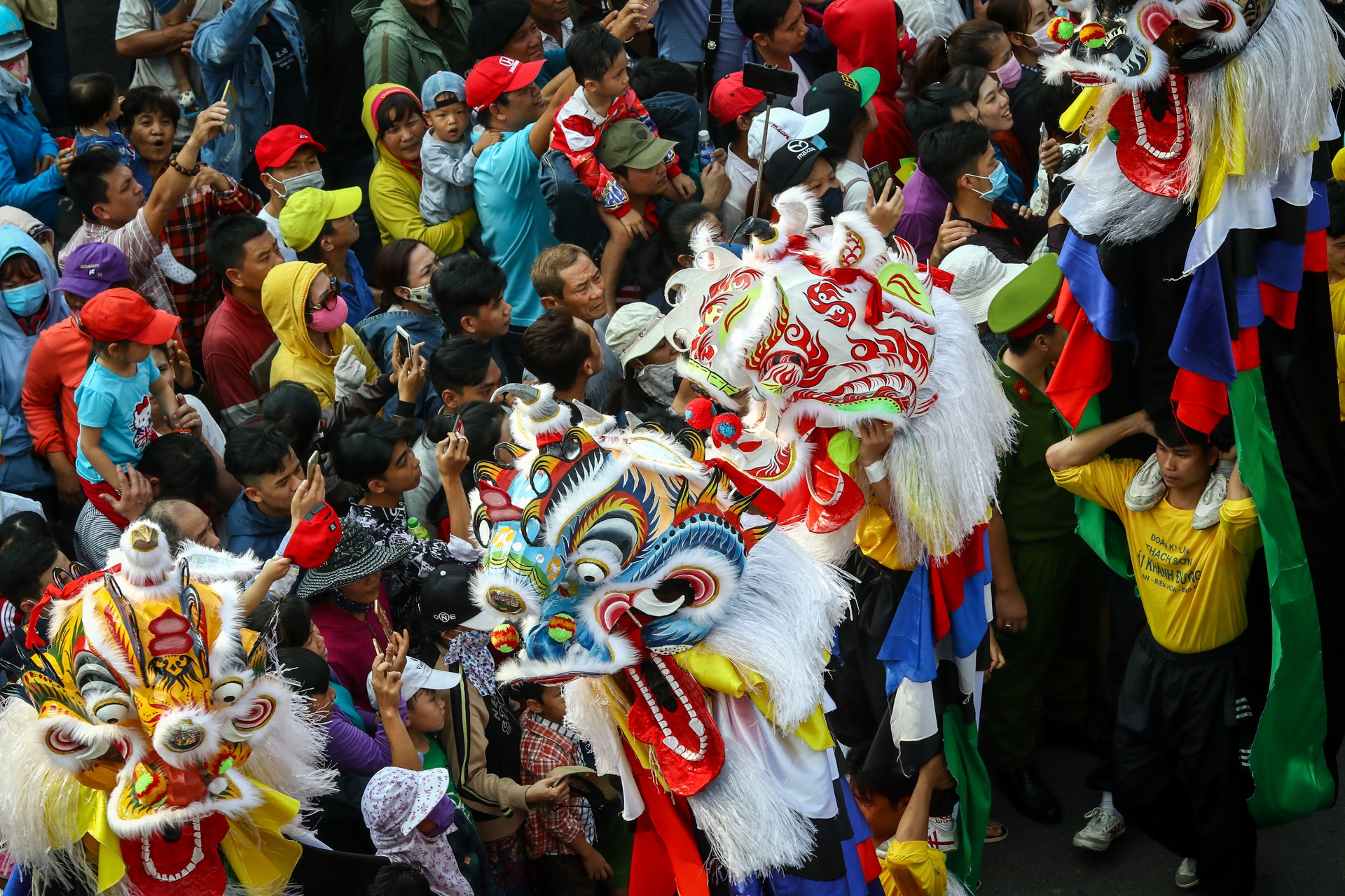 le ruoc kieu ba ruc ro sac mau o binh duong anh 3