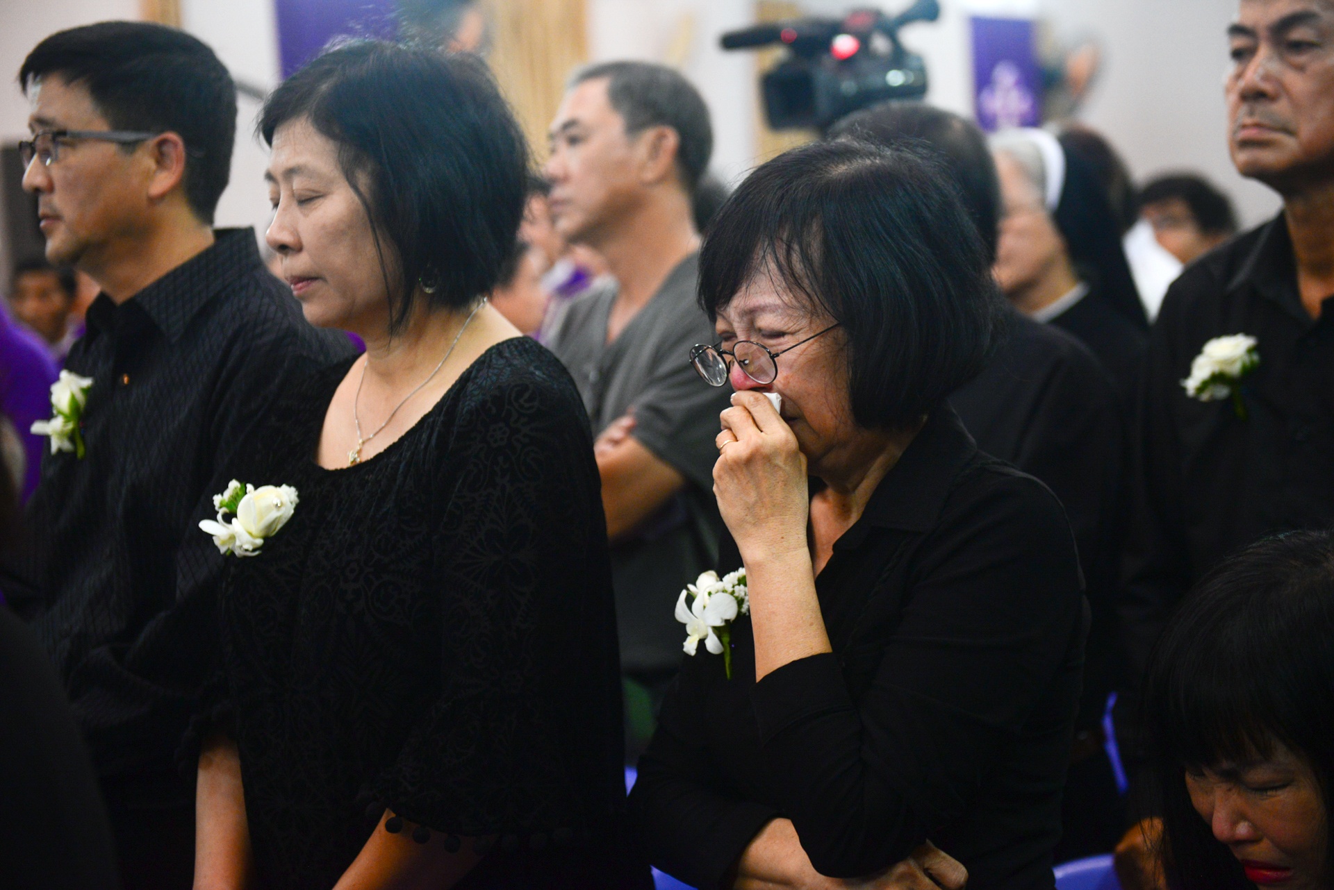 thi hai duc tong giam muc phaolo bui van doc ve den Sai Gon anh 12