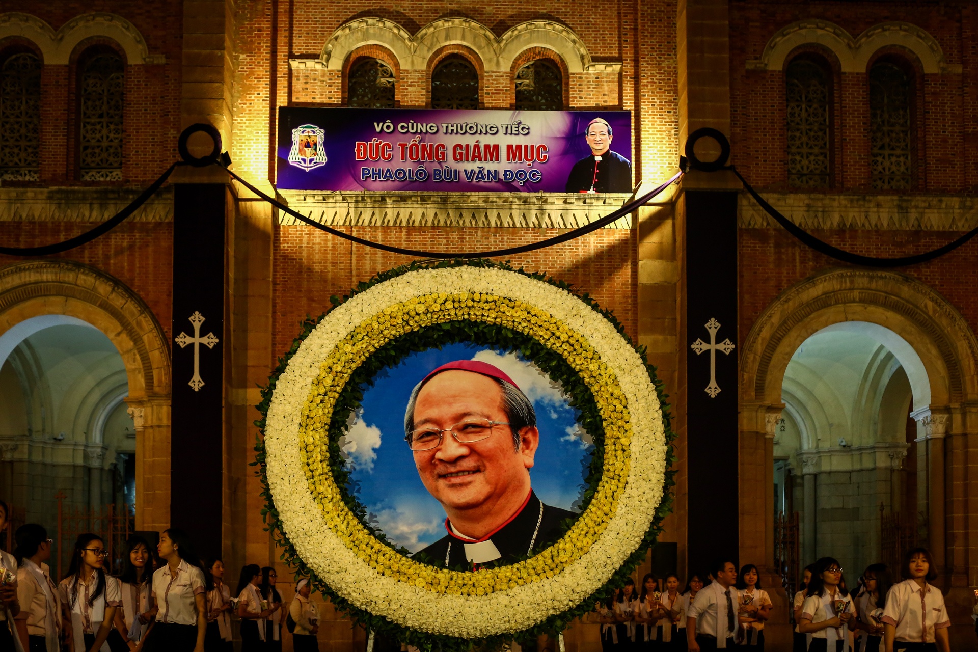 thanh le duc tong phaolo luc rang sang tai nha tho duc ba anh 2