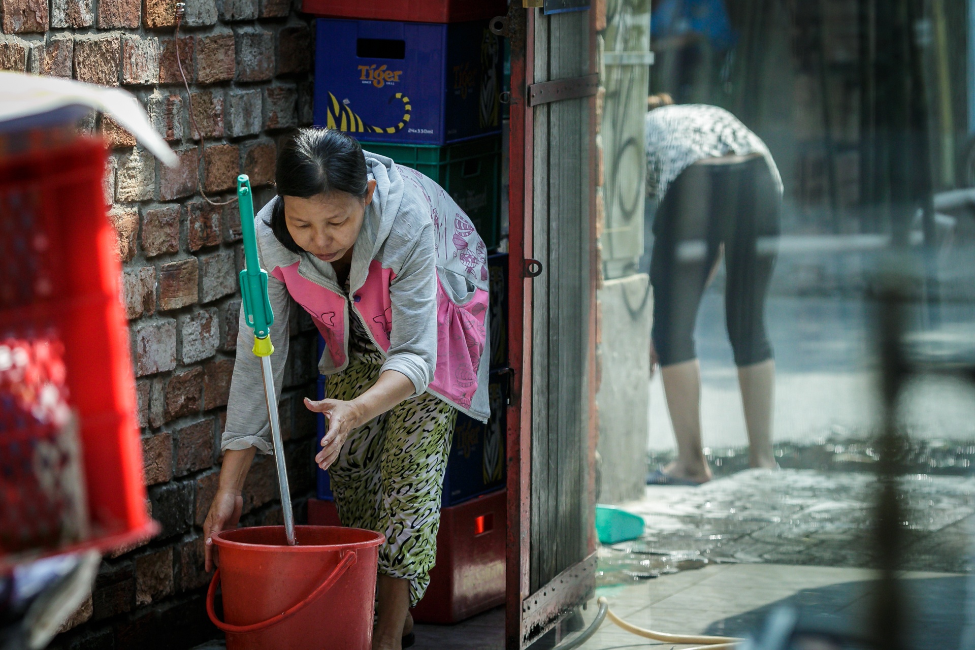 Gia canh cua nguoi me ngheo ky don hien tang con trai chet nao hinh anh