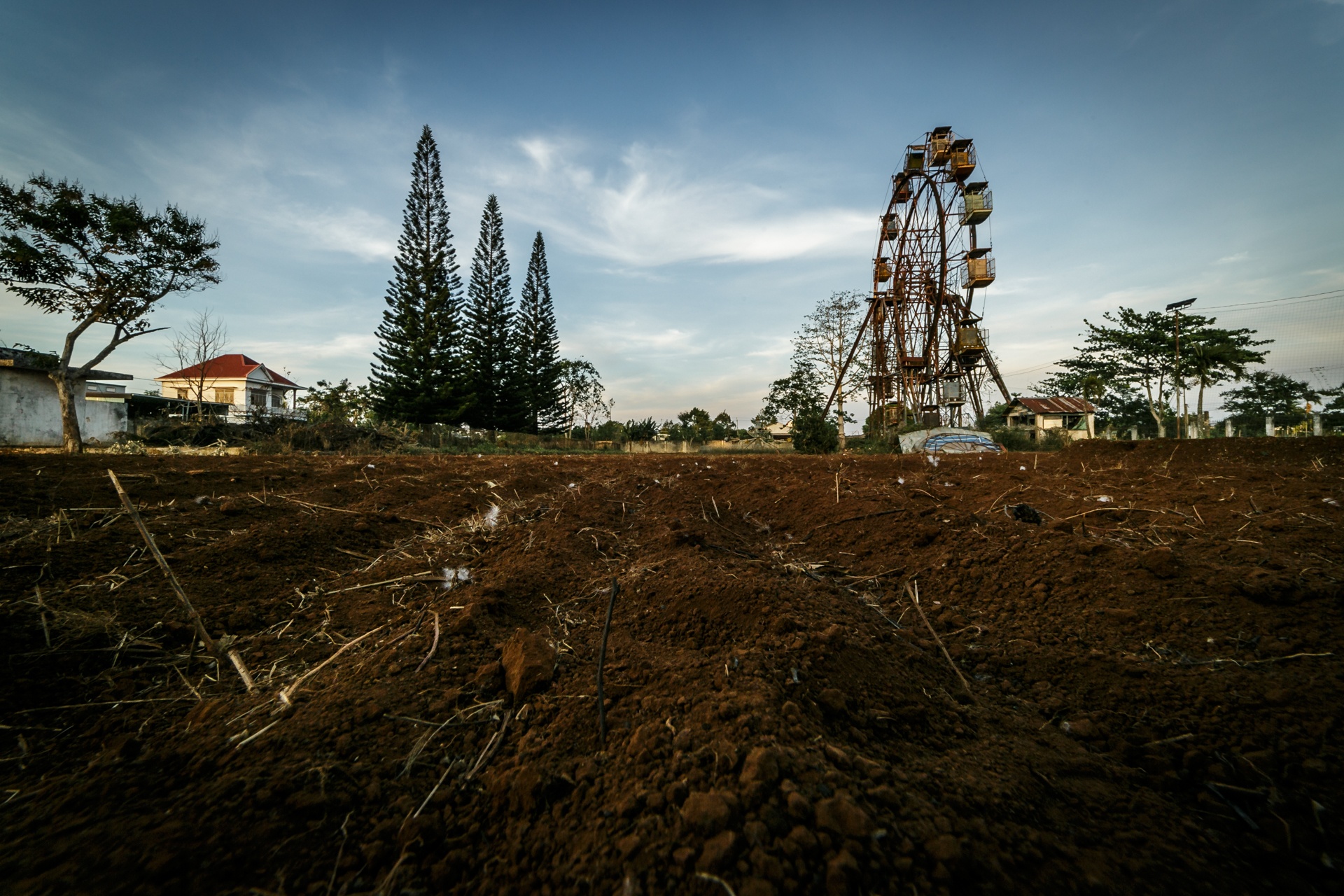 rung ron cong vien bi bo hoang nhieu nam o dak lak anh 1