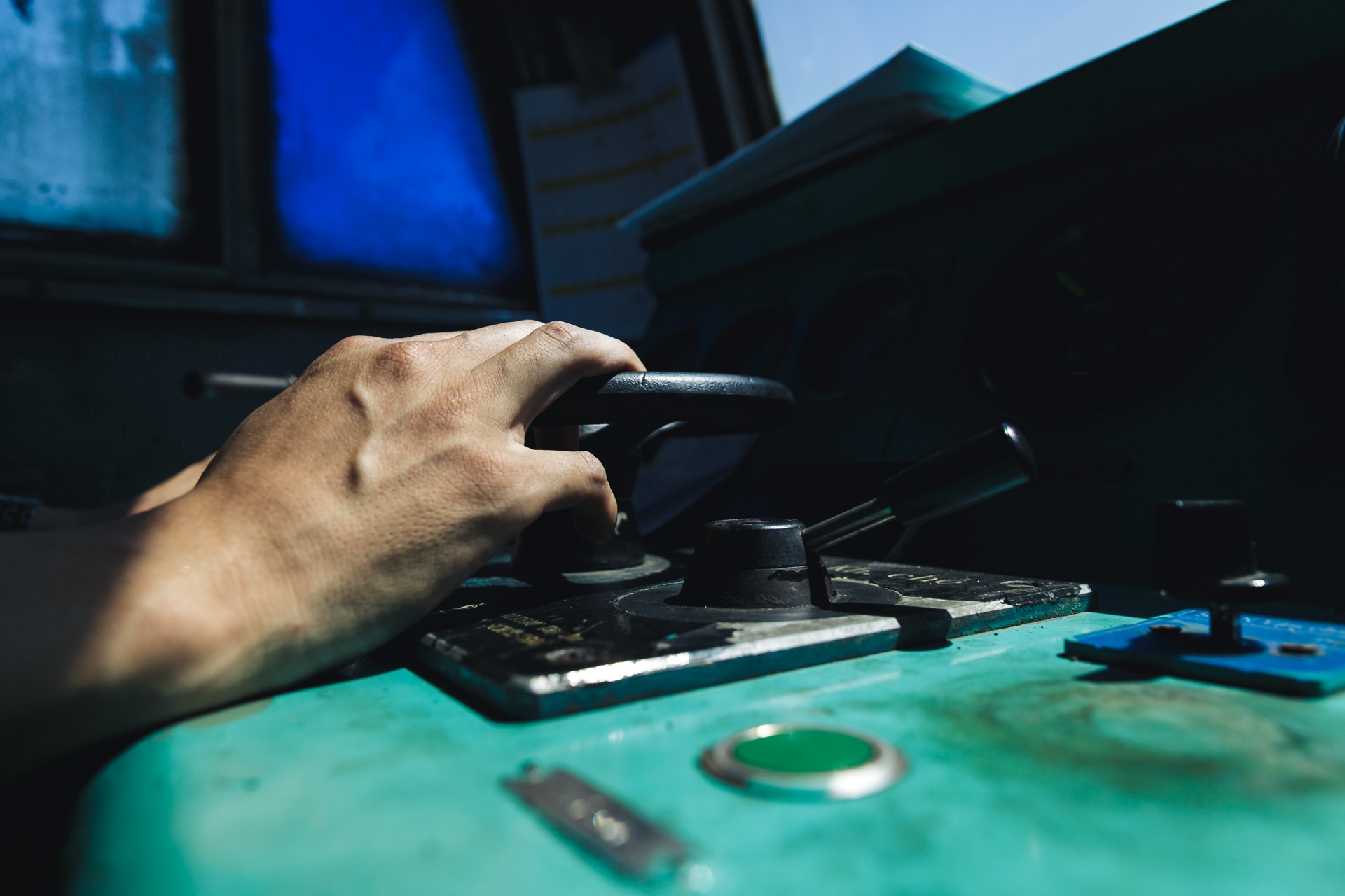 cuộc sống bên trong cabin đầu máy tàu hỏa ảnh 17 cuoc song ben trong cabin dau may tau hoa anh 17