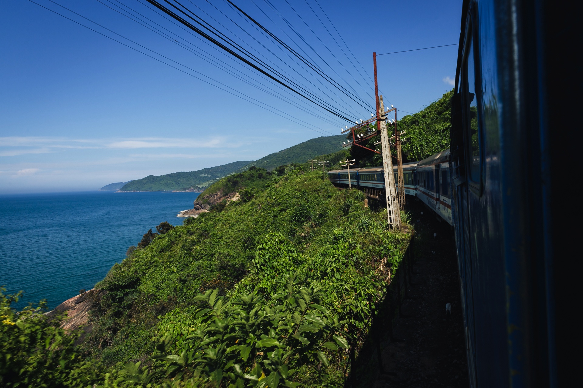 cuộc sống bên trong cabin đầu máy tàu hỏa ảnh 5 cuoc song ben trong cabin dau may tau hoa anh 5