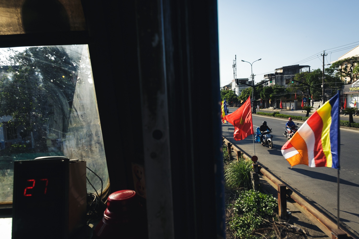 cuoc song ben trong cabin dau may tau hoa anh 30