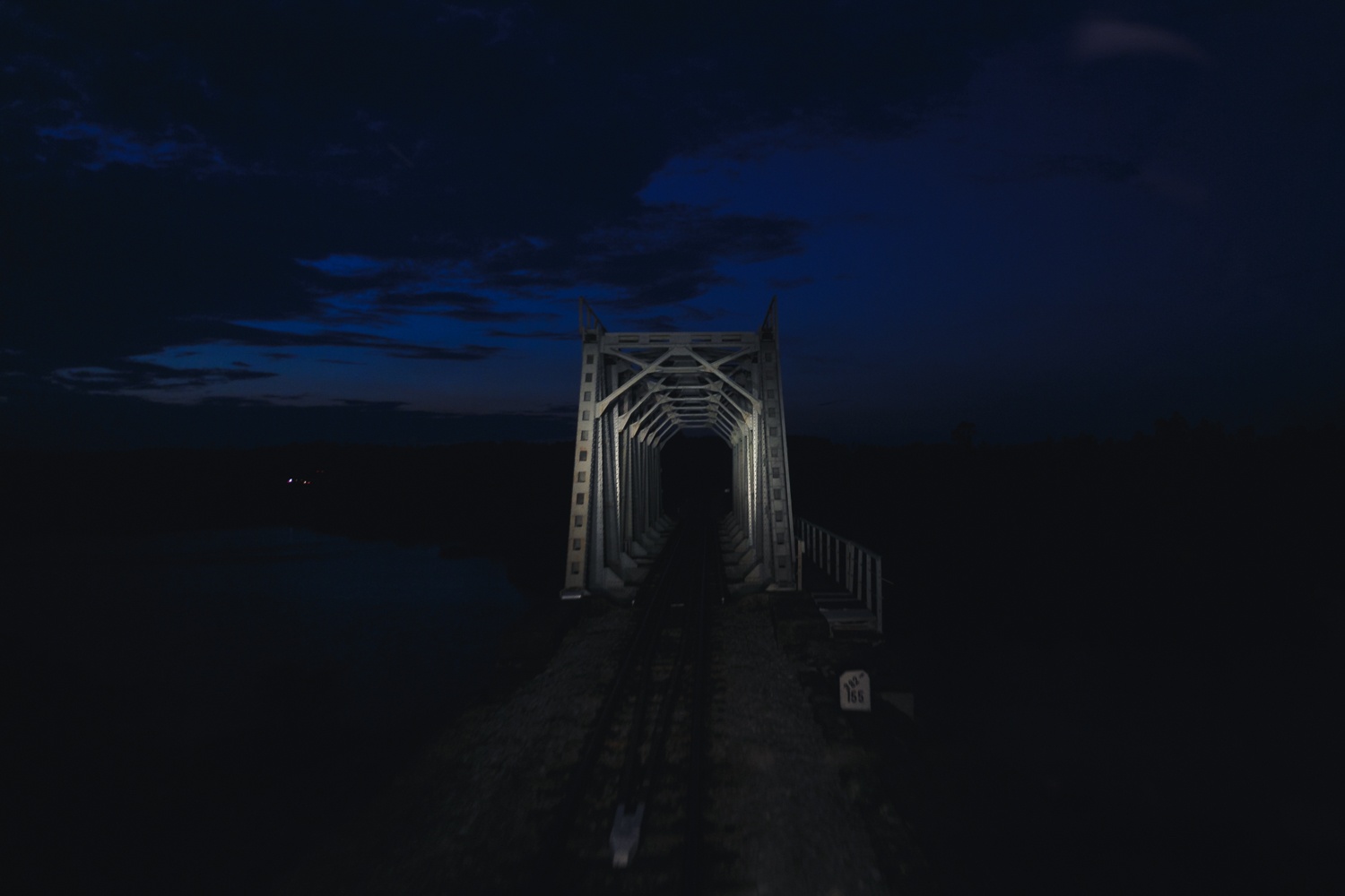 cuoc song ben trong cabin dau may tau hoa anh 34