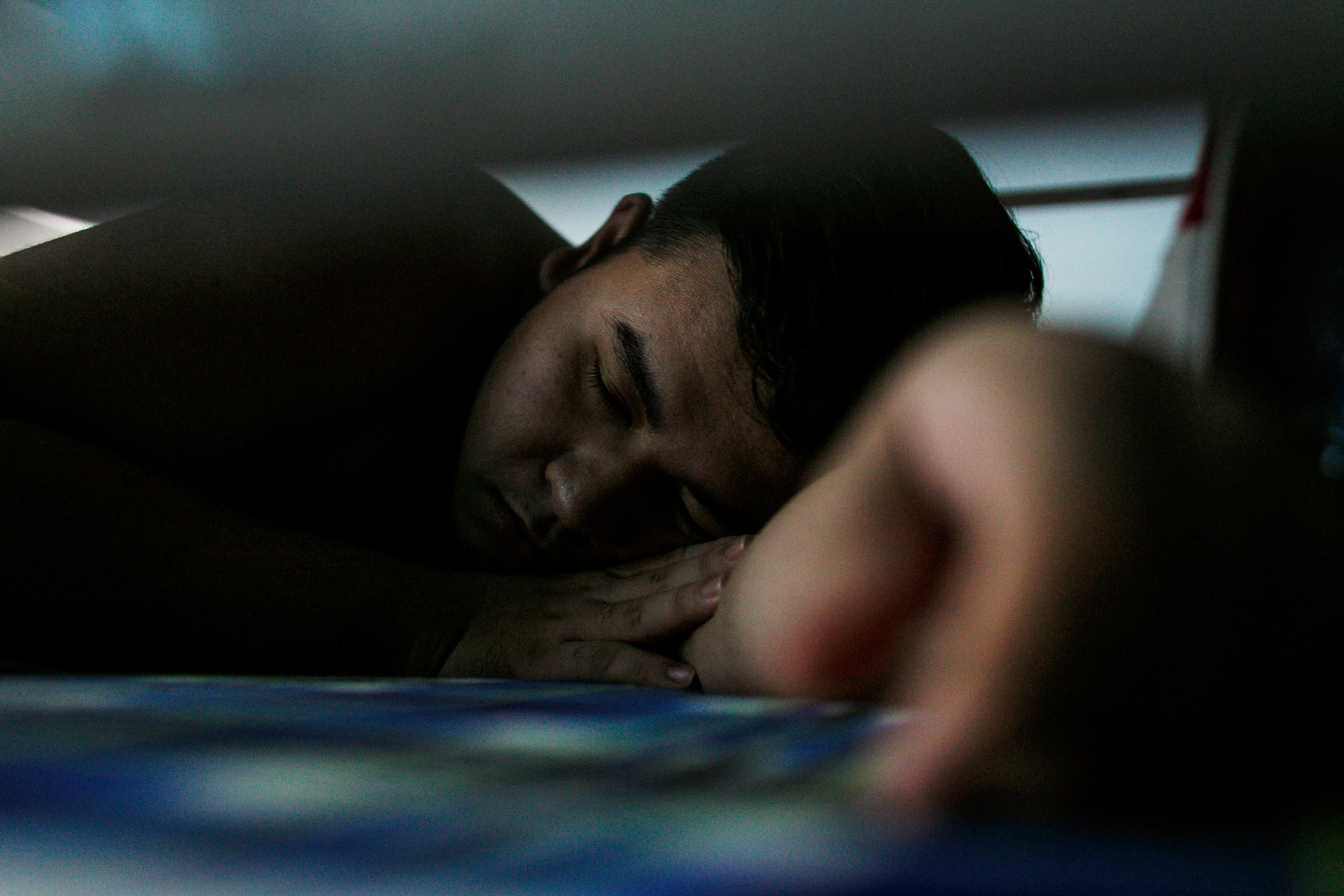 sĩ tử ráo riết ôn luyện cho kì thi THPT quốc gia ảnh 26 si tu rao riet on luyen cho ki thi THPT quoc gia anh 26