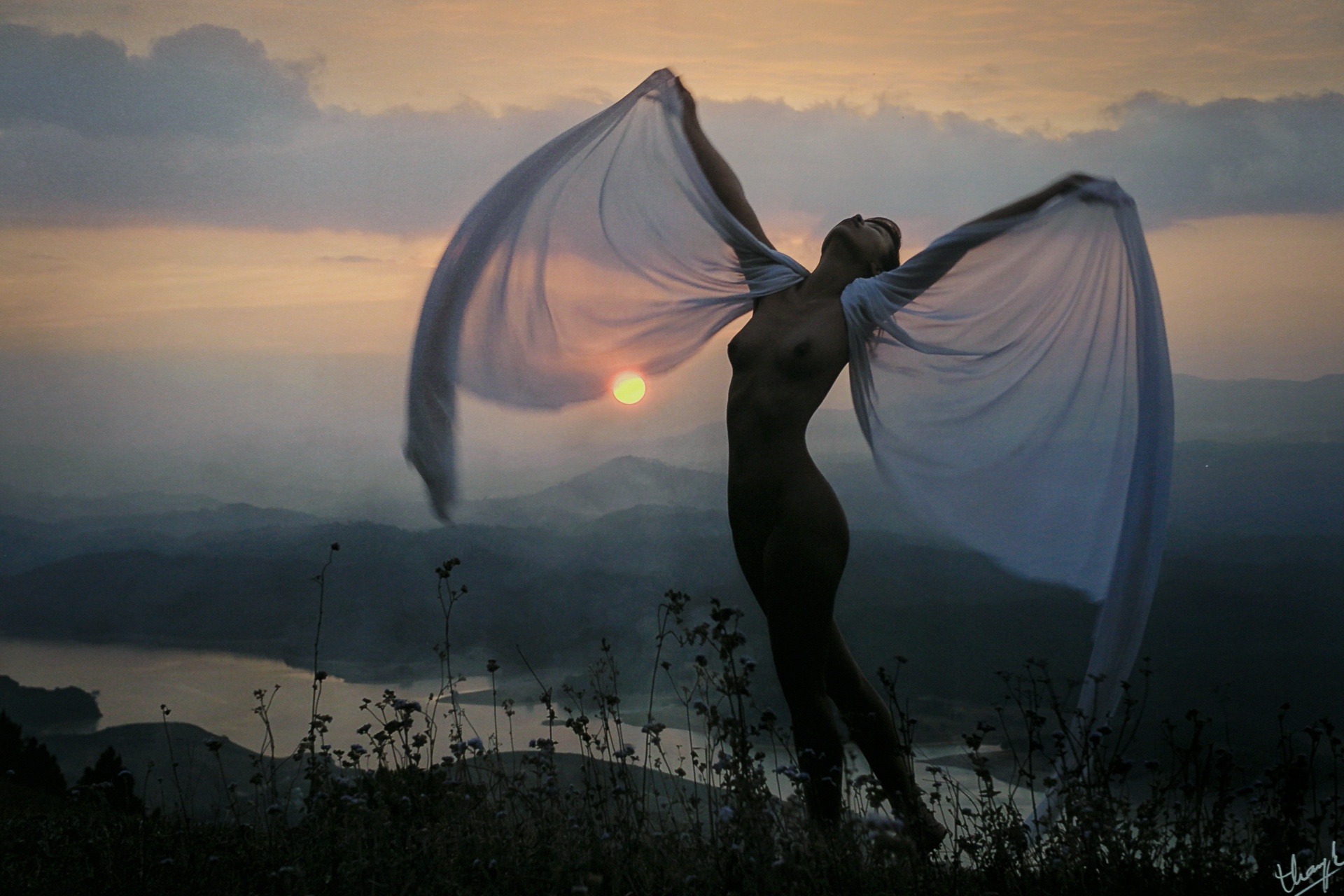 can canh trien lam nude dau tien cua Thai Phien o Sai Gon anh 10