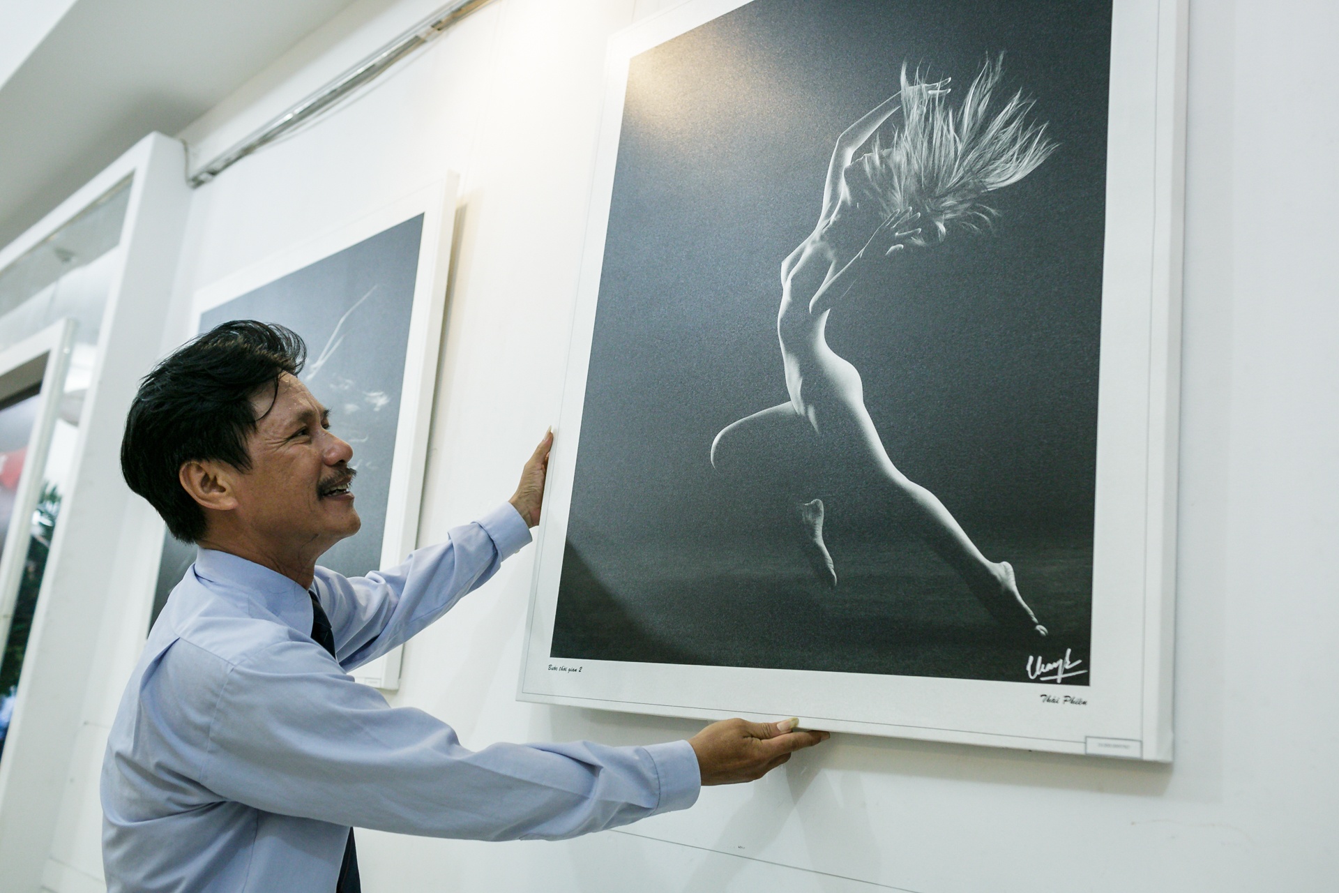 can canh trien lam nude dau tien cua Thai Phien o Sai Gon anh 11