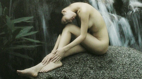 Can canh trien lam anh khoa than dau tien cua Thai Phien o Sai Gon hinh anh