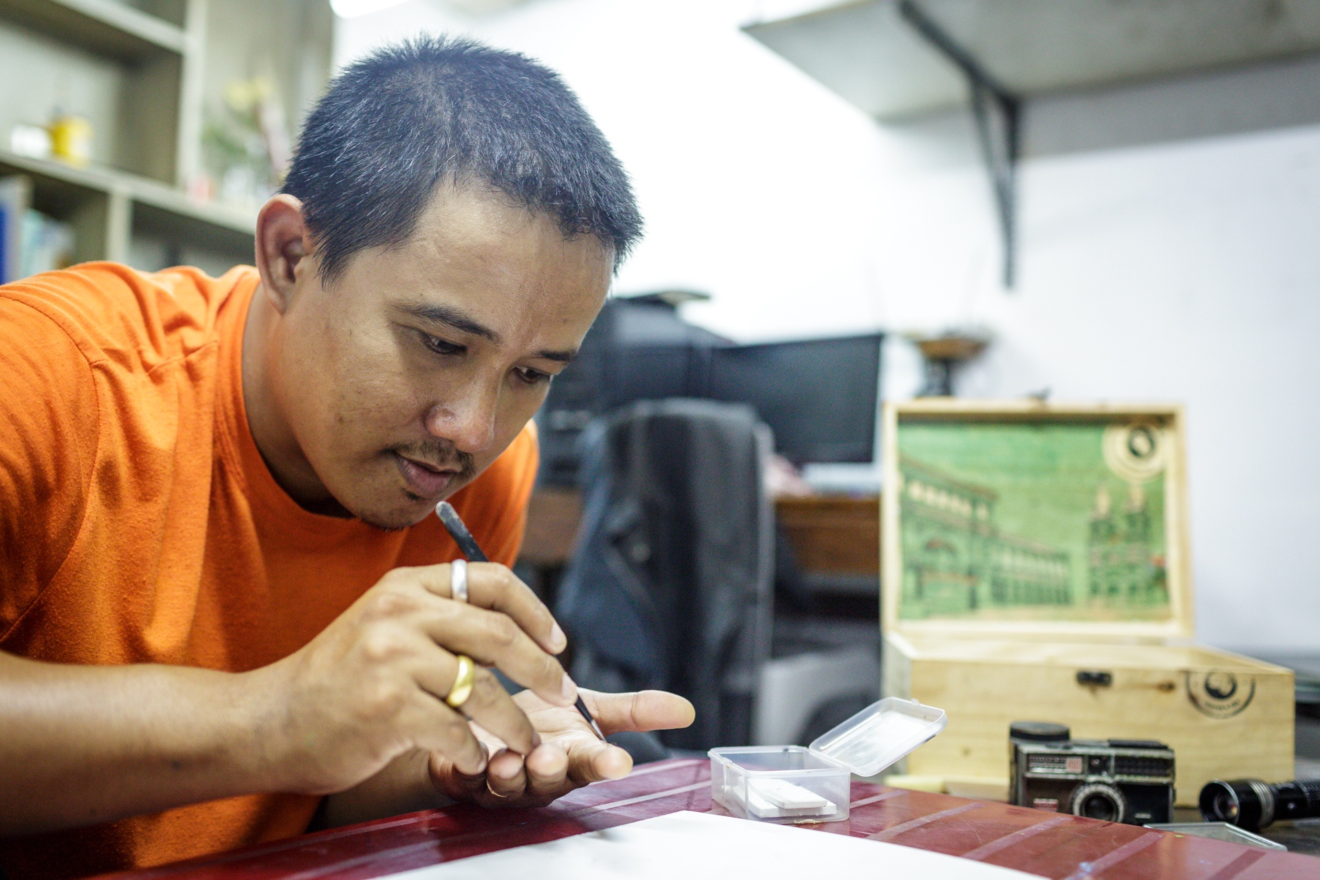 can canh nhung mo hinh sieu nho cua nghe nhan o sai gon anh 8