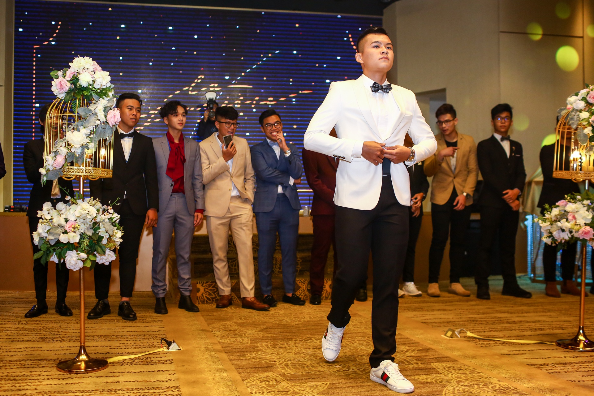 dem chia tay cua hoc sinh truong Trung Vuong anh 6