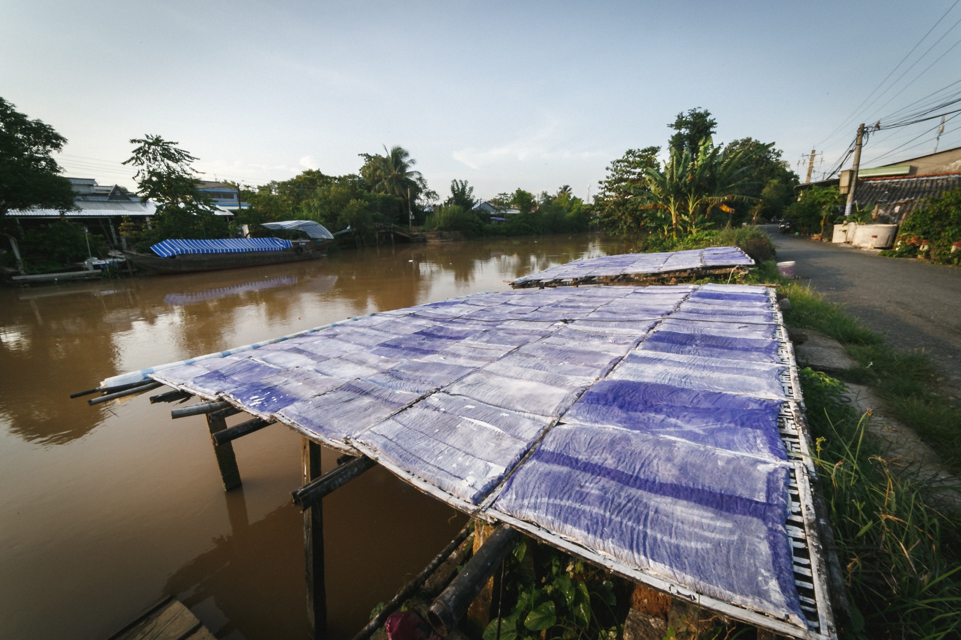 lang bot tram nam tuoi ben dong cuu long anh 4