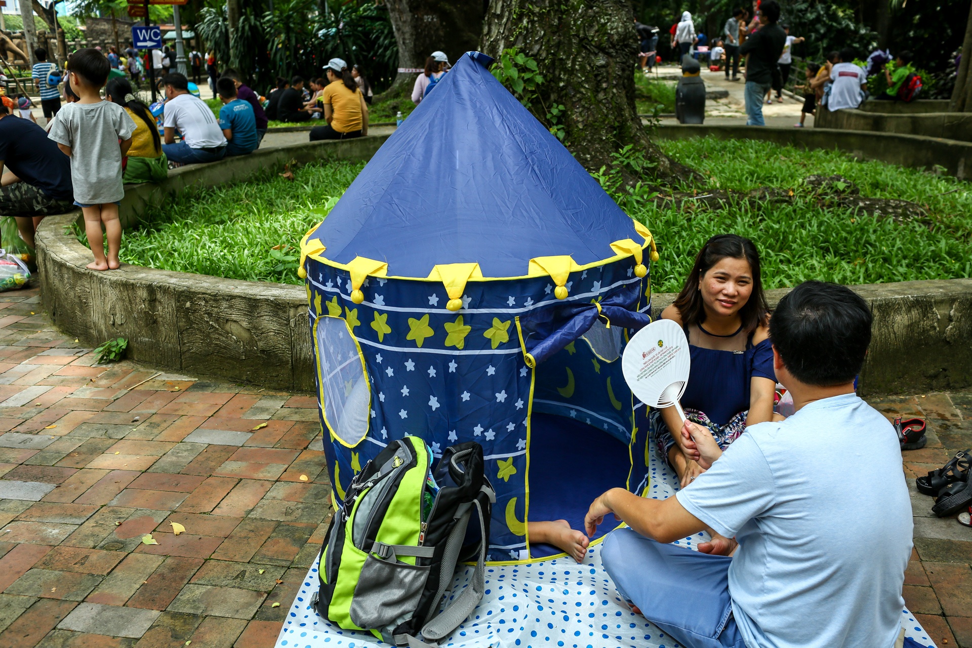 nguoi dan mang leuvong den Thao Cam Vien anh 9