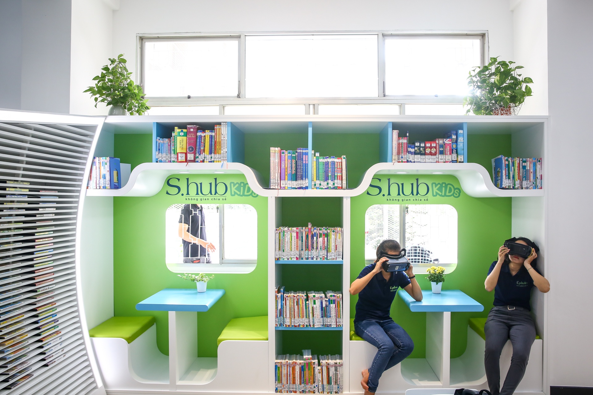 samsung va thu vien khoa hoc tong hop tp.hcm ra mat phong doc thieu nhi anh 11