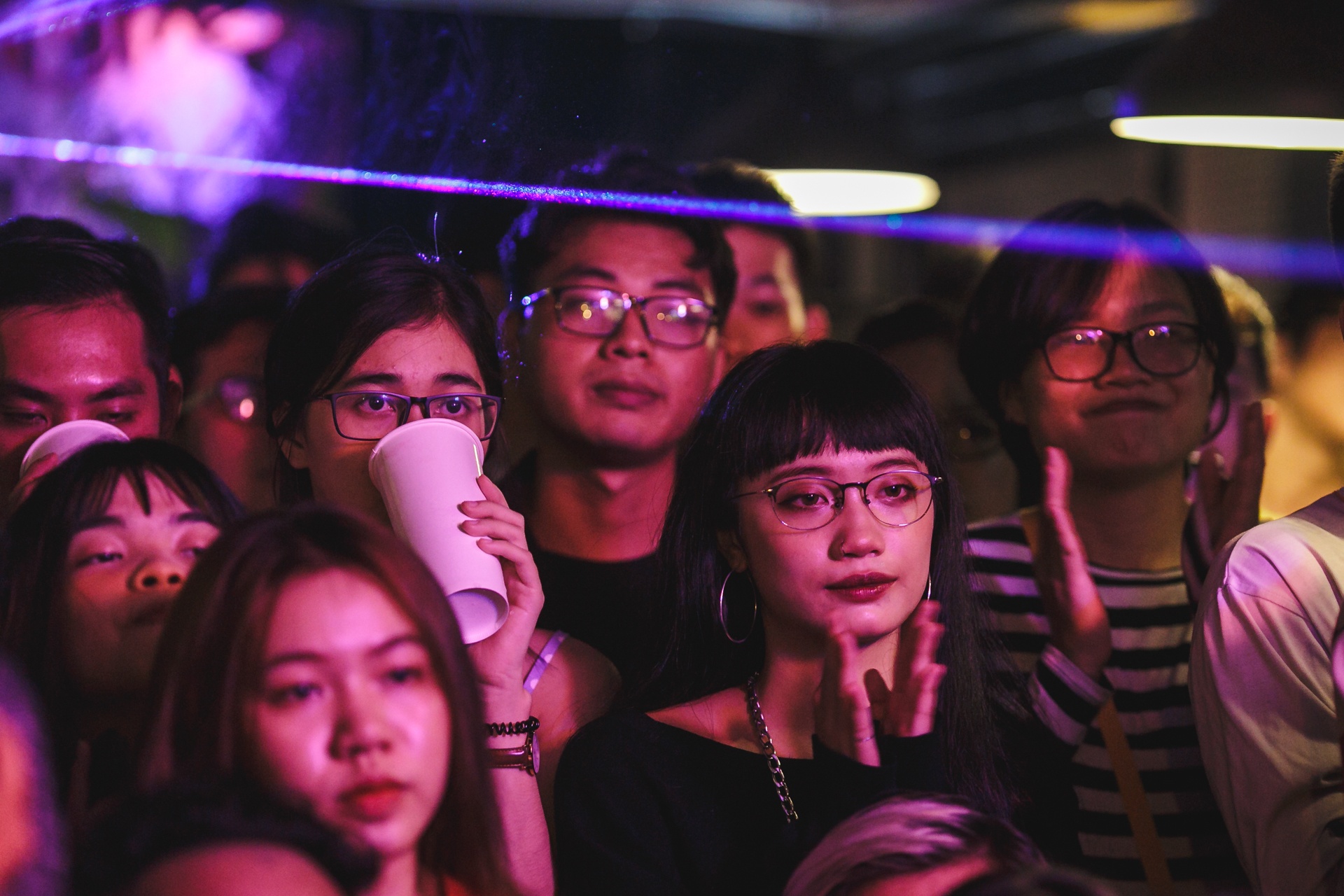 thay giao tieng Anh theo duoi dam me rap anh 7