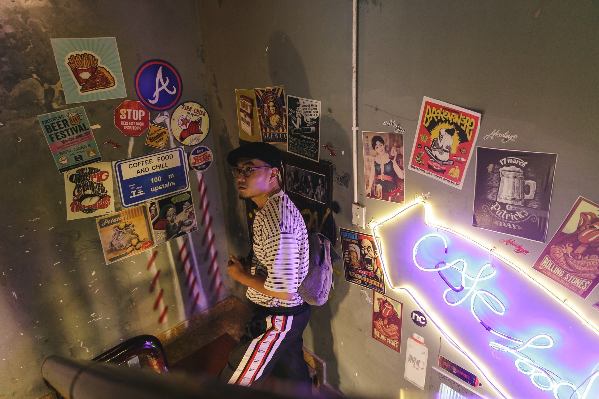 thay giao tieng Anh theo duoi dam me rap anh 15