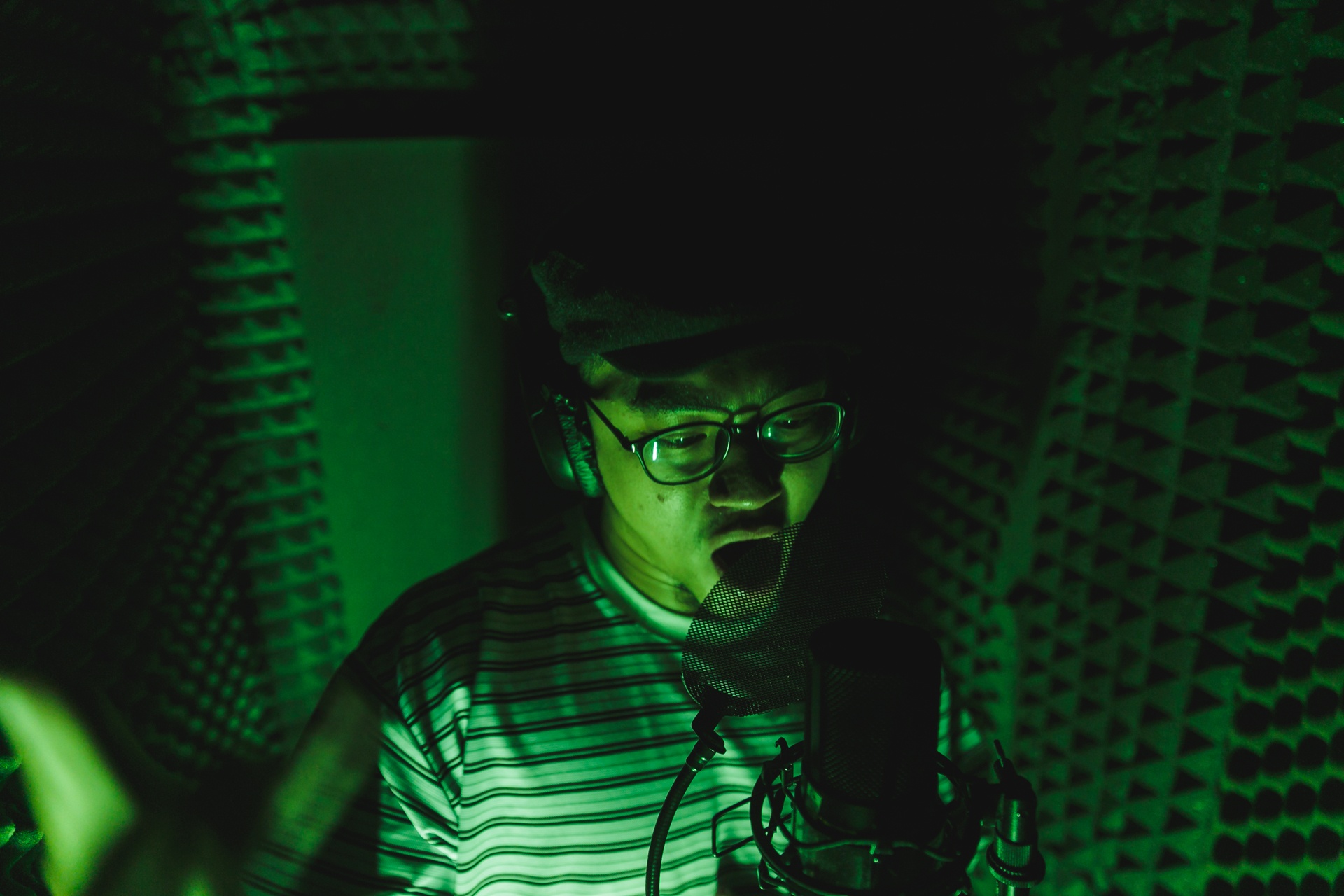 thay giao tieng Anh theo duoi dam me rap anh 9