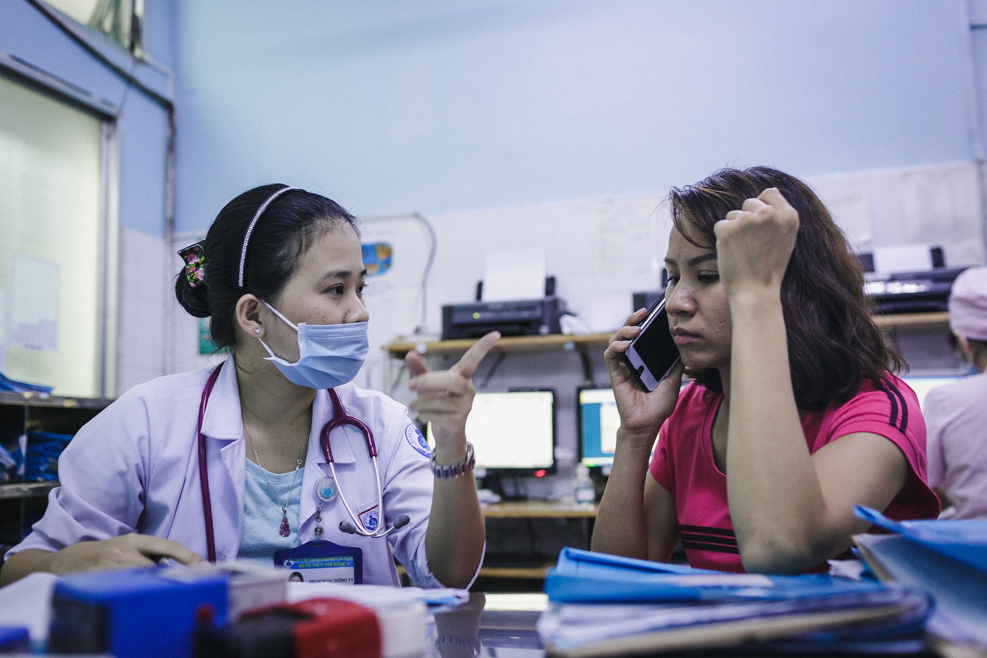 bệnh viện nhi Sài Gòn ‘vỡ trận’ vì dịch chồng dịch ảnh 8 benh vien nhi Sai Gon ‘vo tran’ vi dich chong dich anh 8