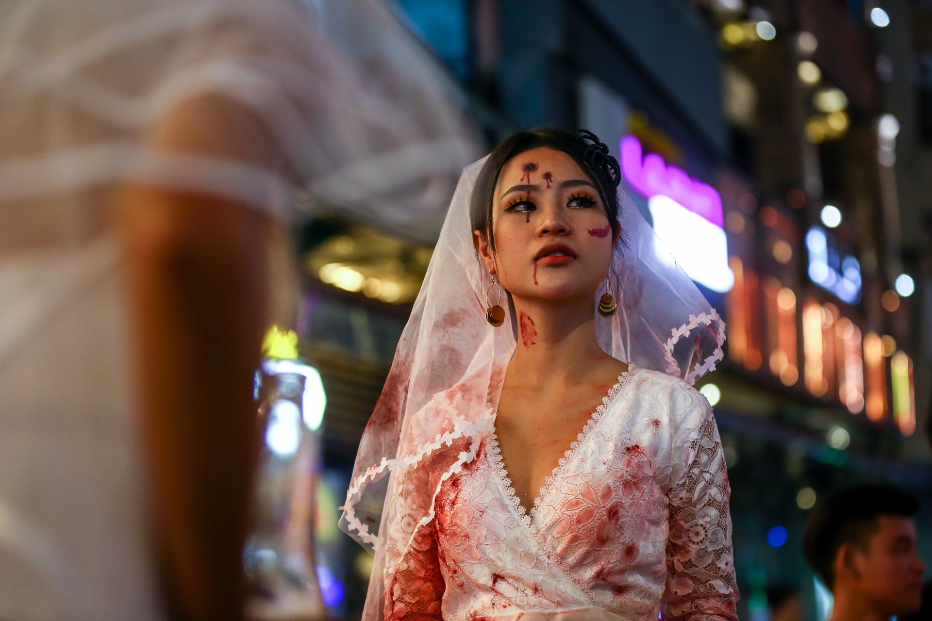 ma quy ken cung pho tay bui vien ngay Halloween anh 6