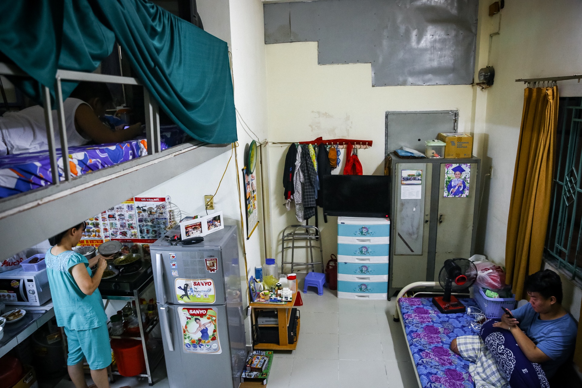 Chàng trai mất đôi chân vì tai nạn giao thông vẫn phải lên bàn mổ 9 lần ảnh 3 Chang trai mat doi chan vi tai nan giao thong van phai len ban mo 9 lan anh 3