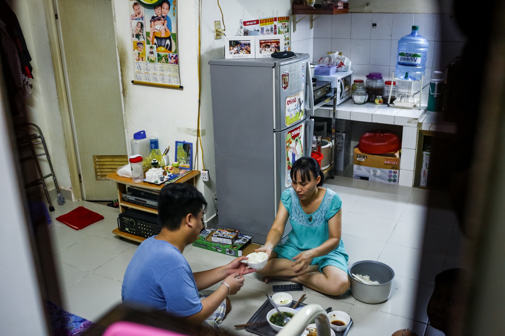 Chàng trai mất đôi chân vì tai nạn giao thông vẫn phải lên bàn mổ 9 lần ảnh 5 Chang trai mat doi chan vi tai nan giao thong van phai len ban mo 9 lan anh 5