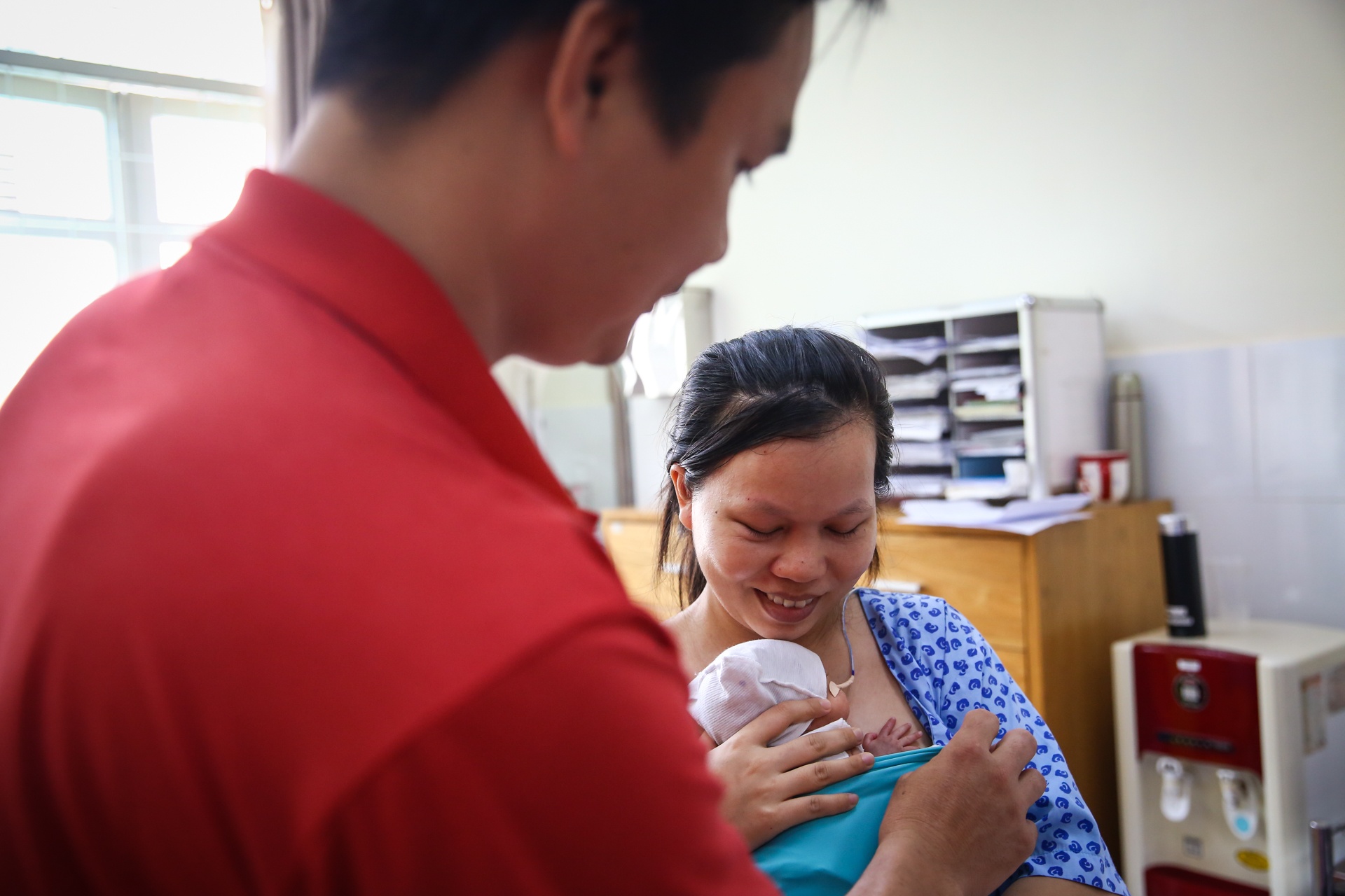 nhung em be kangaroo trong chiec tui cua me anh 3