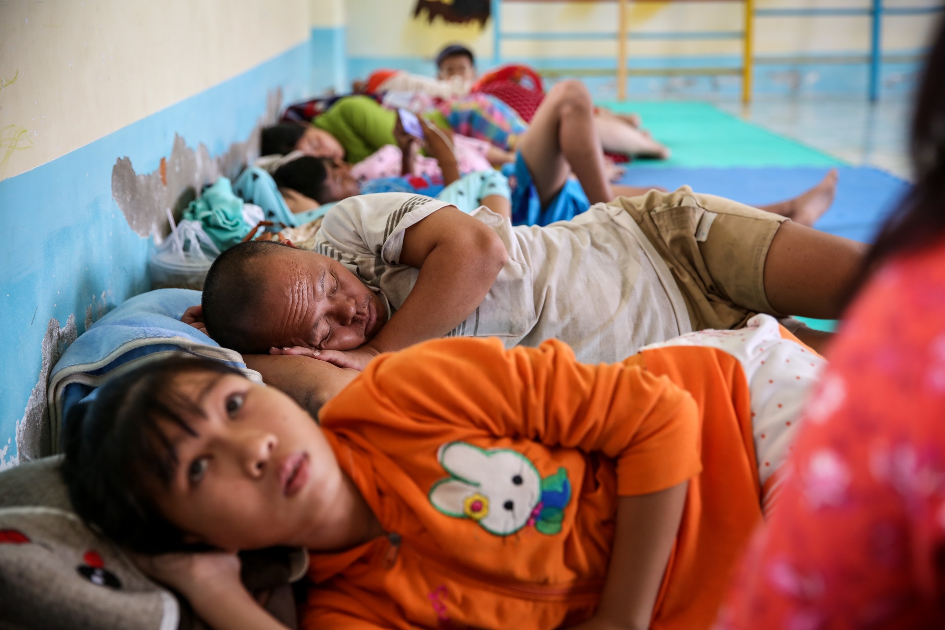 Nguoi dan Can Gio di tranh bao: 'Chay lo than truoc, nha ke no' hinh anh