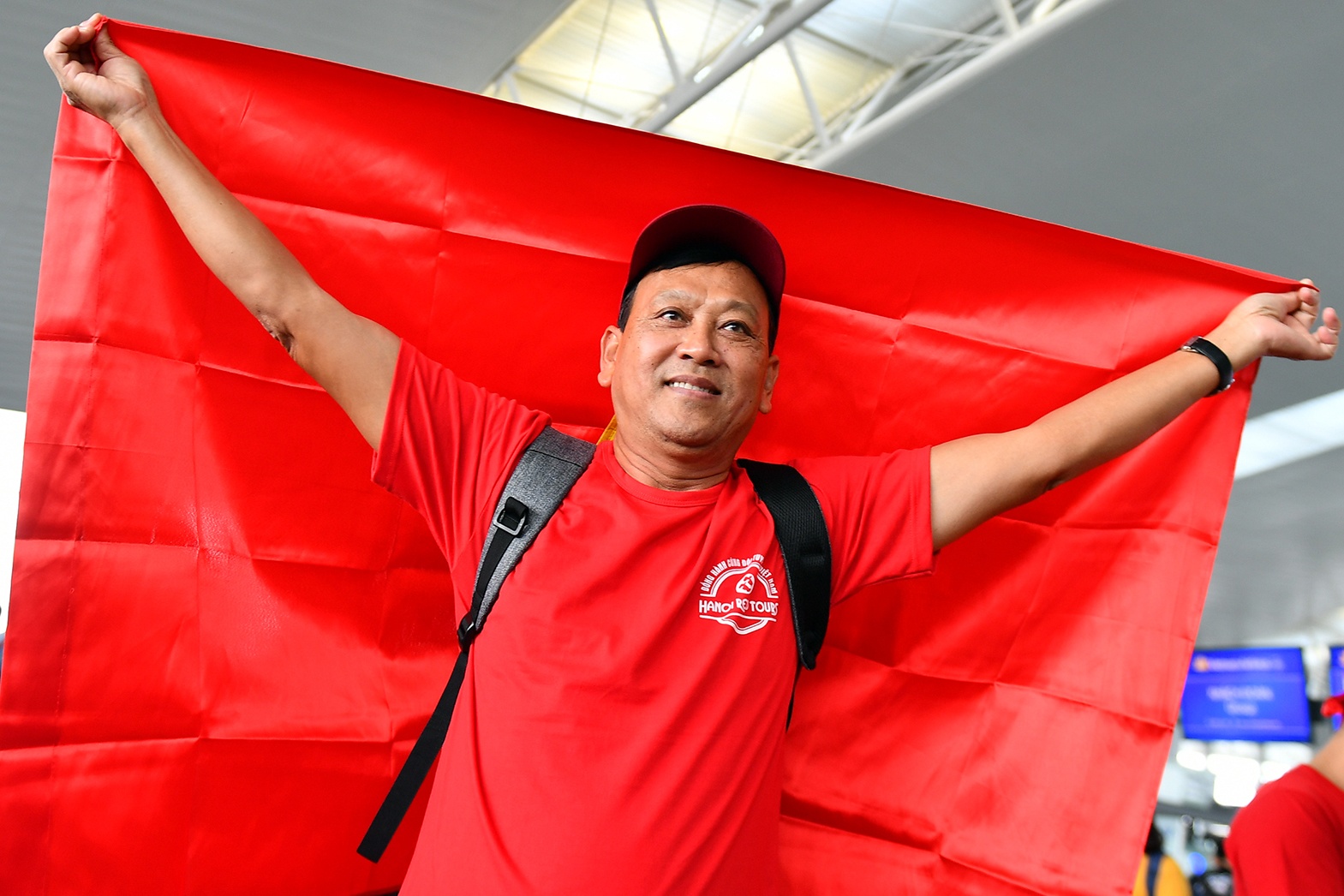 co dong vien sai gon hung huc khi the truoc gio sang philippines anh 11